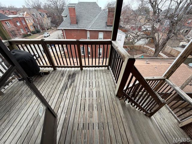 2017 S Grand Boulevard 304, St Louis, MO 63104