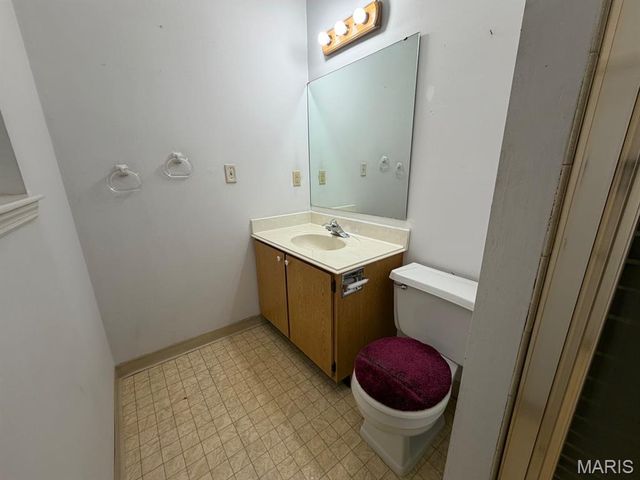 2017 S Grand Boulevard 304, St Louis, MO 63104