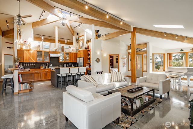 5382 Nootka Loop, Birch Bay, WA 98230