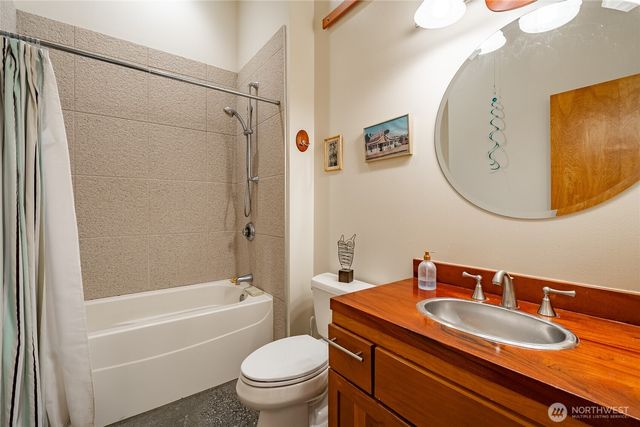 5382 Nootka Loop, Birch Bay, WA 98230