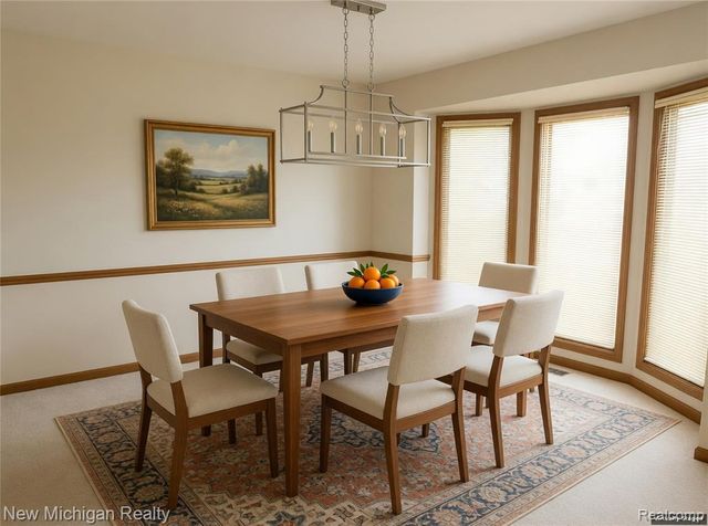 22200 Heatheridge, Farmington, MI 48167