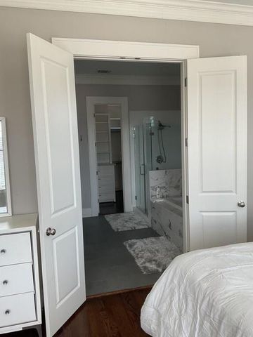 5717 Winsome Lane, Houston, TX 77057