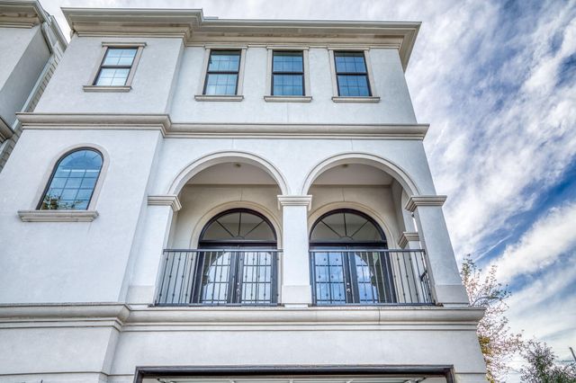 5717 Winsome Lane, Houston, TX 77057