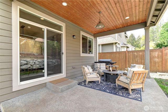 21218 SE 260th Street, Maple Valley, WA 98038