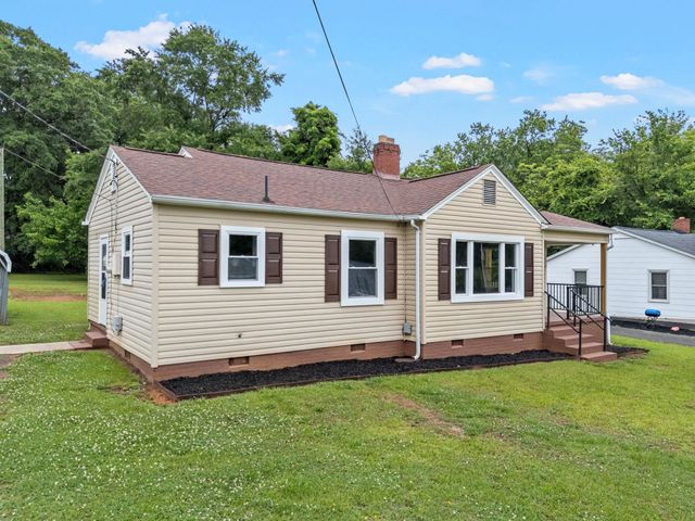 714 Holmes Street, Gaffney, SC 29341