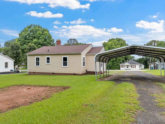 714 Holmes Street, Gaffney, SC 29341