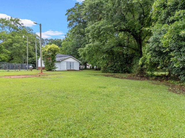 714 Holmes Street, Gaffney, SC 29341