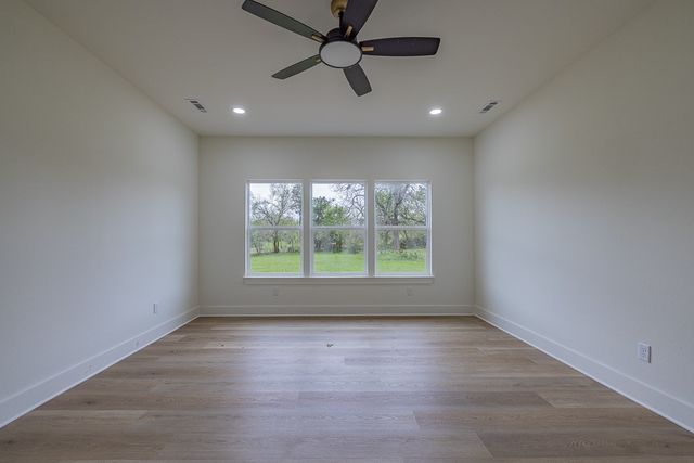 469 Madison County Road 1536, Huntsville, AR 72740
