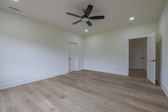 469 Madison County Road 1536, Huntsville, AR 72740