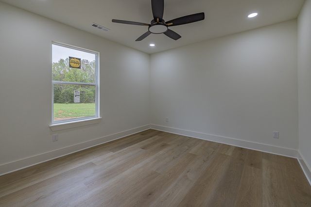 469 Madison County Road 1536, Huntsville, AR 72740