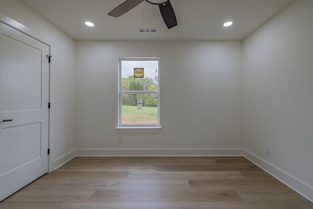 469 Madison County Road 1536, Huntsville, AR 72740