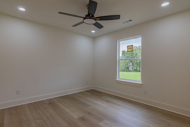 469 Madison County Road 1536, Huntsville, AR 72740