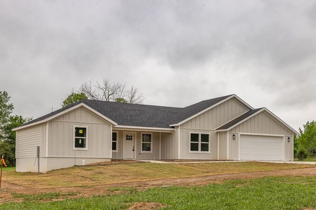 469 Madison County Road 1536, Huntsville, AR 72740