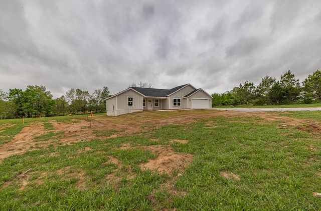 469 Madison County Road 1536, Huntsville, AR 72740