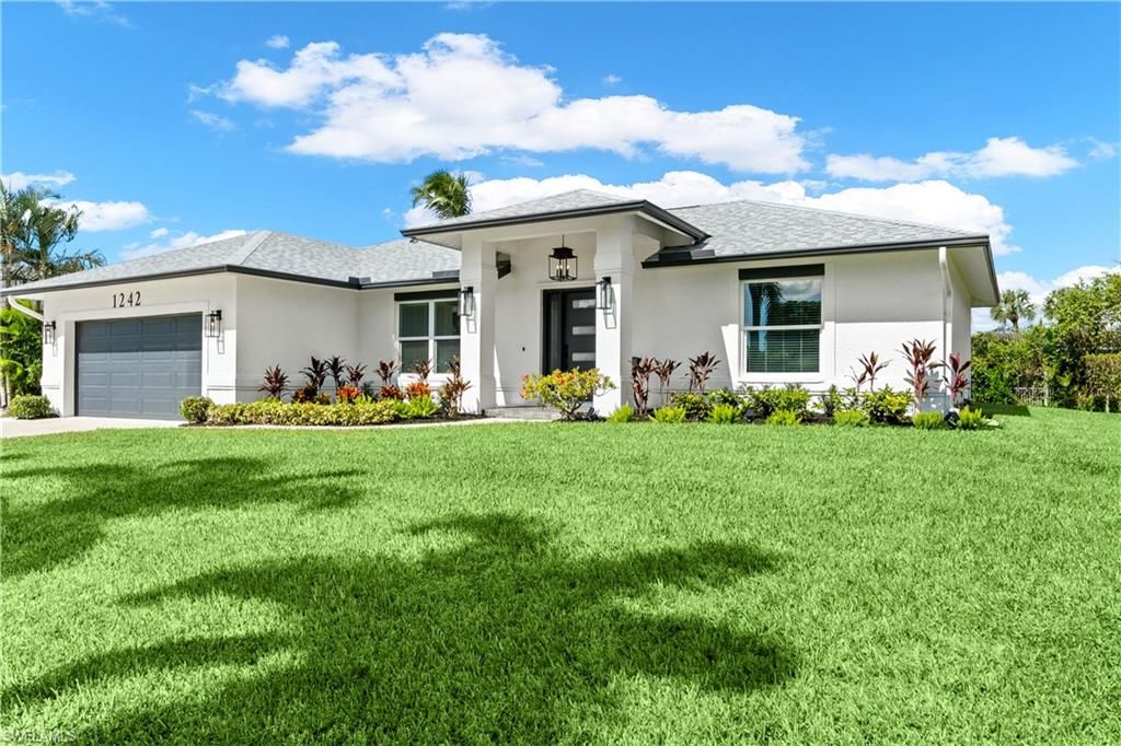 1242 6th AVE, MARCO ISLAND, FL 34145 — exterior