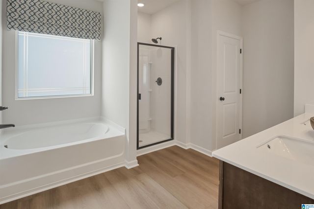 1660 STERLING GROVE DRIVE, Margaret, AL 35120