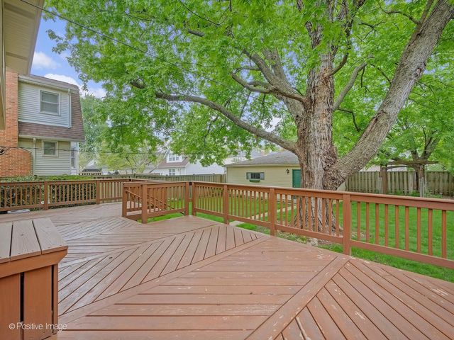 613 N Spring Avenue, La Grange Park, IL 60526