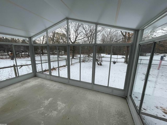 42041 Little Road, Clinton Twp, MI 48036