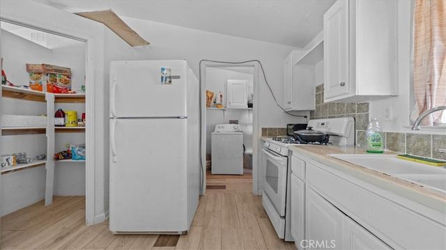 1227 Alfalfa, 29 Palms, CA 92277