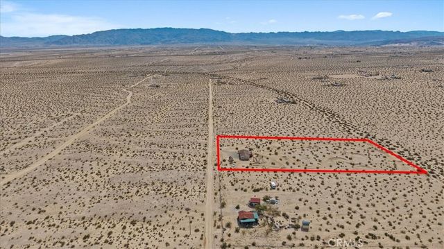 1227 Alfalfa, 29 Palms, CA 92277