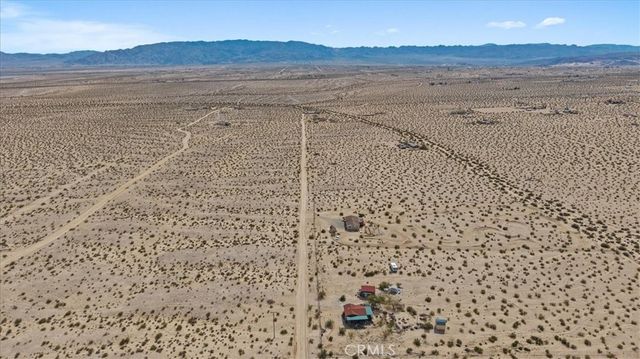 1227 Alfalfa, 29 Palms, CA 92277