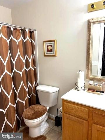 46586 CHASE VIEW TER, Sterling, VA 20164