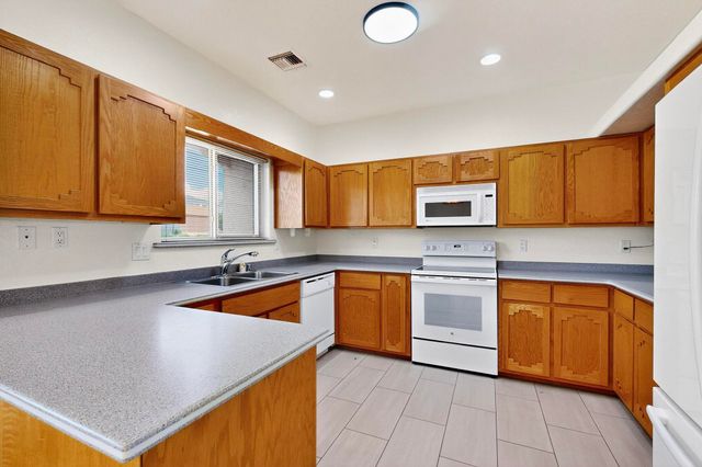 2517 Georgene Drive NE, Albuquerque, NM 87112