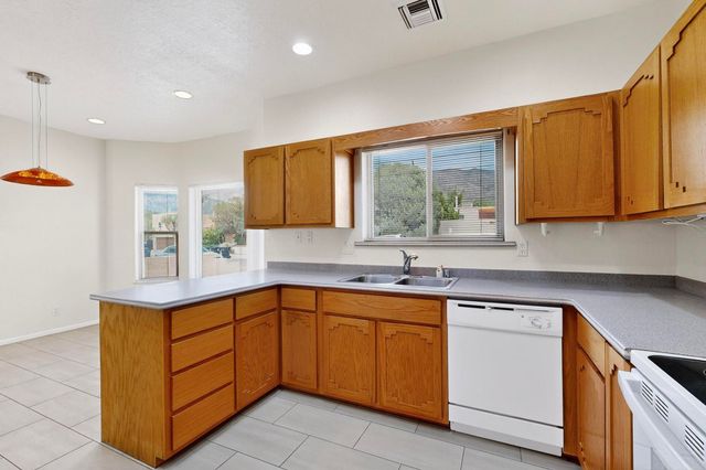 2517 Georgene Drive NE, Albuquerque, NM 87112