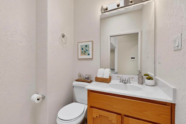 2517 Georgene Drive NE, Albuquerque, NM 87112