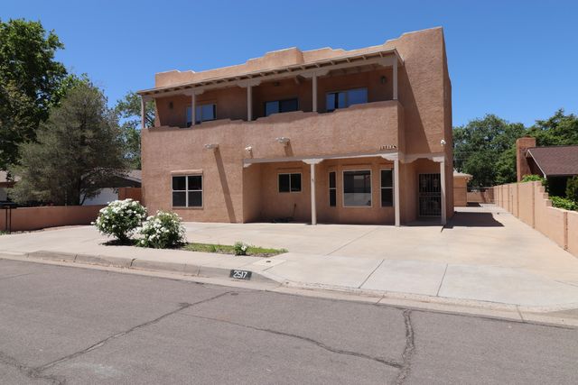 2517 Georgene Drive NE, Albuquerque, NM 87112
