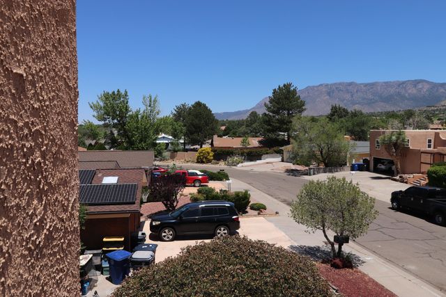 2517 Georgene Drive NE, Albuquerque, NM 87112