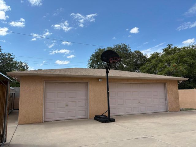 2517 Georgene Drive NE, Albuquerque, NM 87112