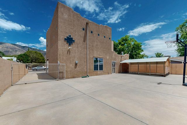 2517 Georgene Drive NE, Albuquerque, NM 87112