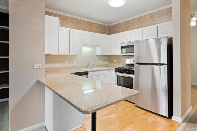 125 S JEFFERSON Street 2305, Chicago, IL 60661