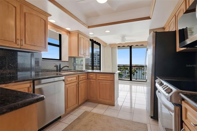 1660 GULF BOULEVARD 407, Clearwater Beach, FL 33767