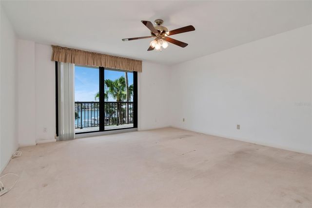 1660 GULF BOULEVARD 407, Clearwater Beach, FL 33767