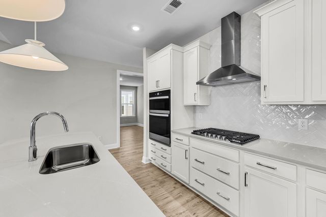 320 Cherry Orchard Drive, Summerville, SC 29483