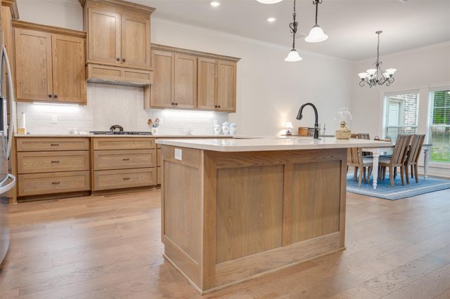 3113 Shadow Pine DR, Larue, TX 75770