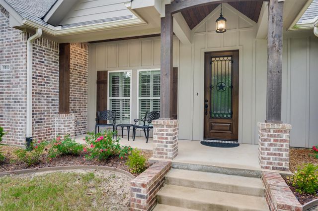 3113 Shadow Pine DR, Larue, TX 75770