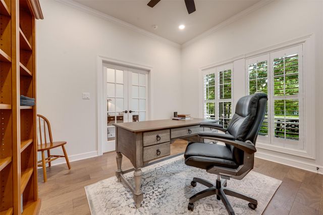 3113 Shadow Pine DR, Larue, TX 75770