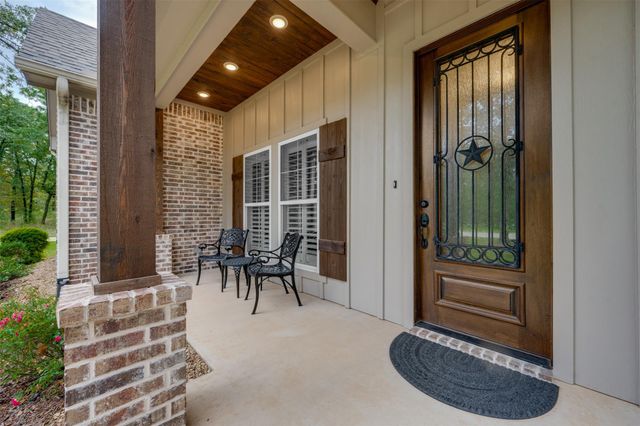 3113 Shadow Pine DR, Larue, TX 75770