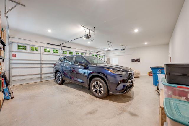3113 Shadow Pine DR, Larue, TX 75770