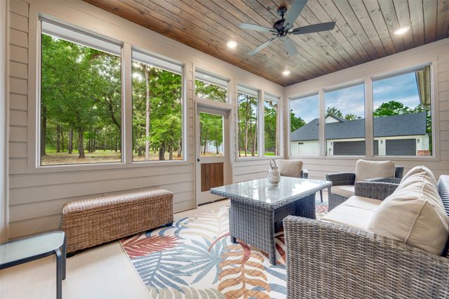 3113 Shadow Pine DR, Larue, TX 75770