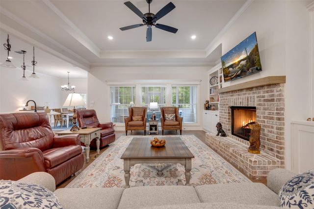 3113 Shadow Pine DR, Larue, TX 75770