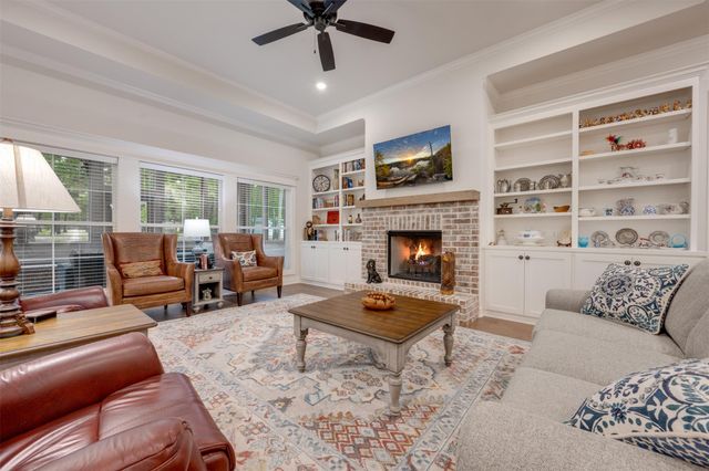 3113 Shadow Pine DR, Larue, TX 75770