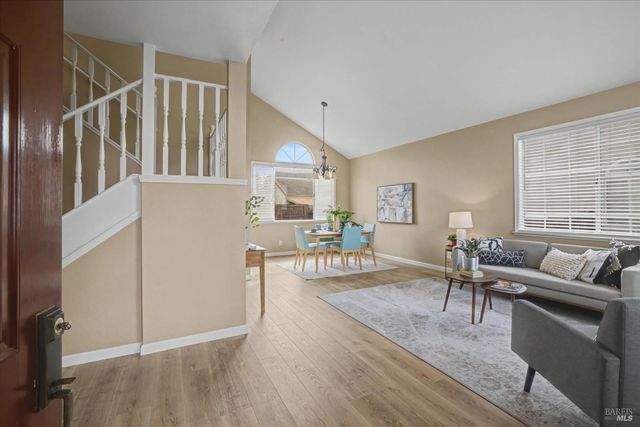 1030 Fox Hound Rd, Vacaville, CA 95687