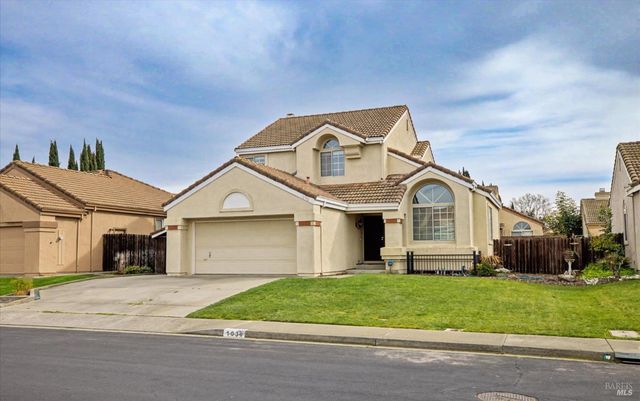 1030 Fox Hound Rd, Vacaville, CA 95687