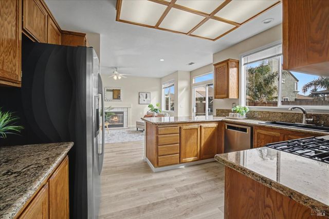 1030 Fox Hound Rd, Vacaville, CA 95687