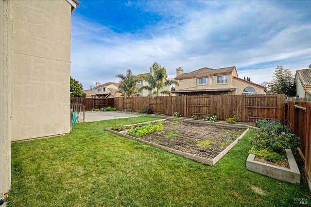 1030 Fox Hound Rd, Vacaville, CA 95687