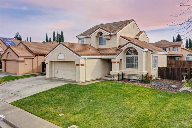 1030 Fox Hound Rd, Vacaville, CA 95687